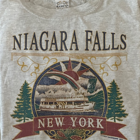Vintage ‘96 Niagra Falls New York Shirt Made in USA - Picture 3 of 8